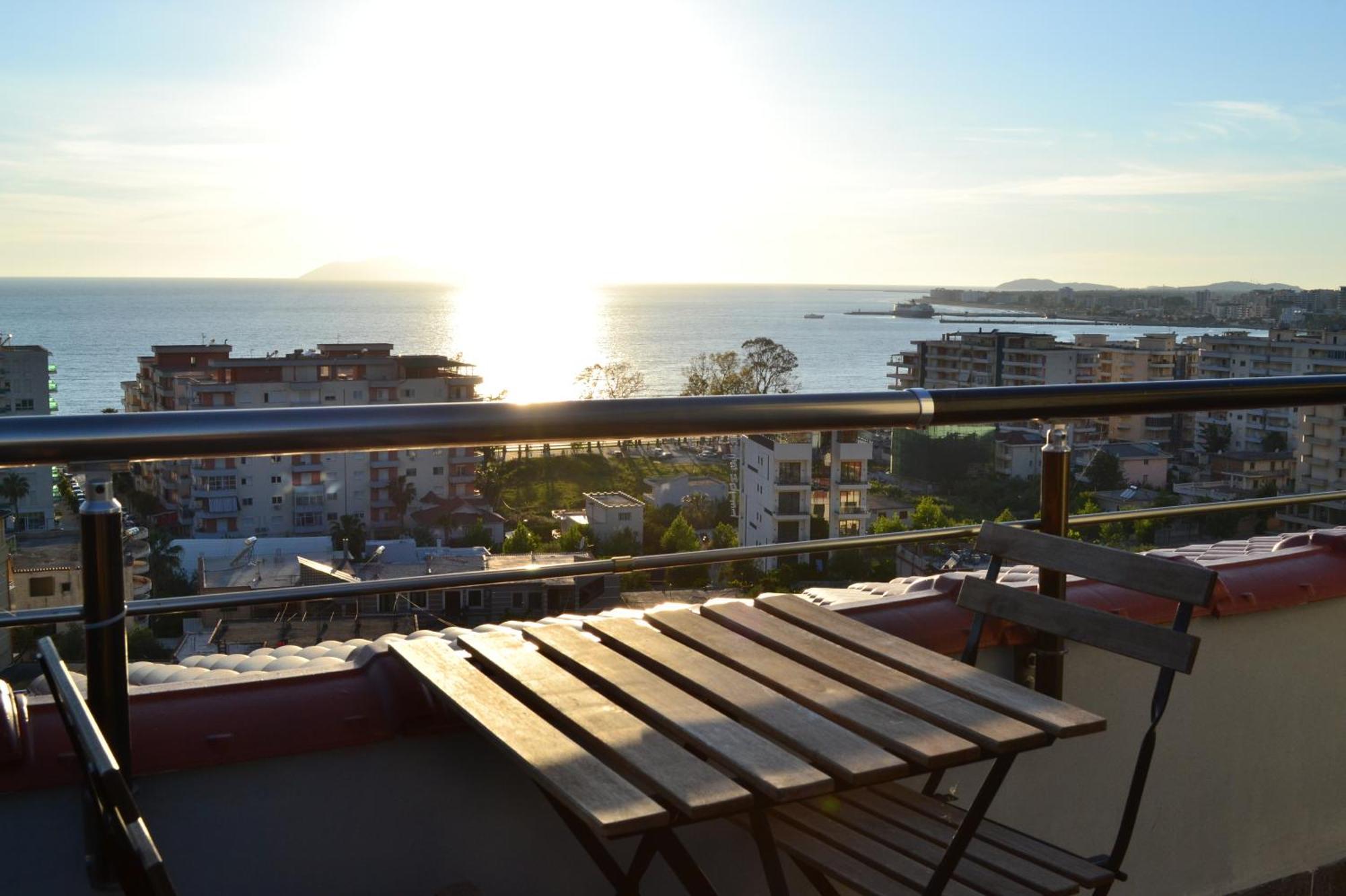 Seaview Penthouse Terrace & Garage Apartment Vlore Exterior photo
